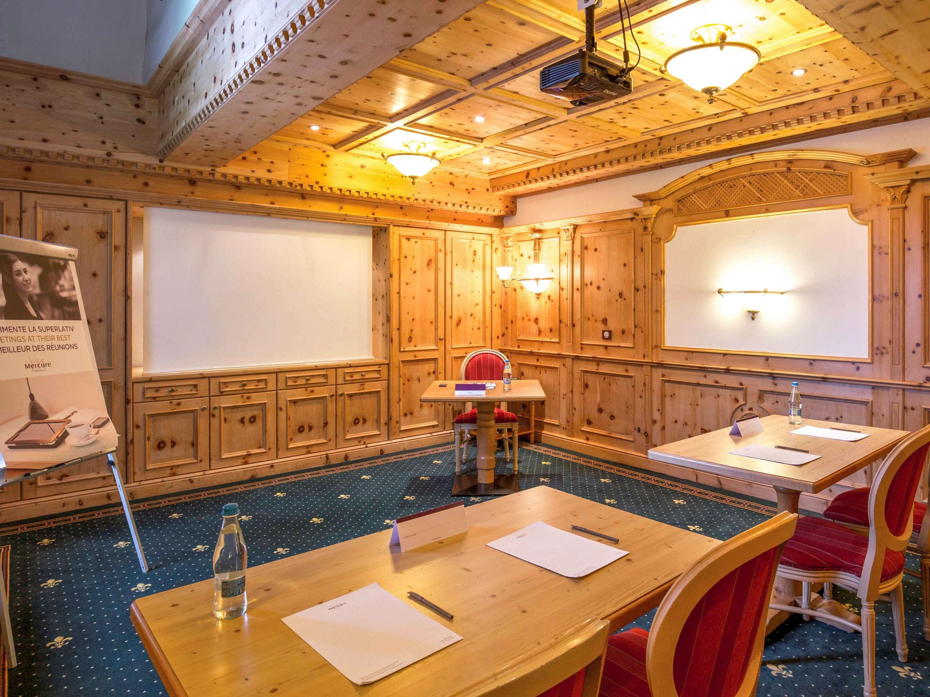 Mercure Sighisoara Binderbubi Hotel & Spa Екстериор снимка