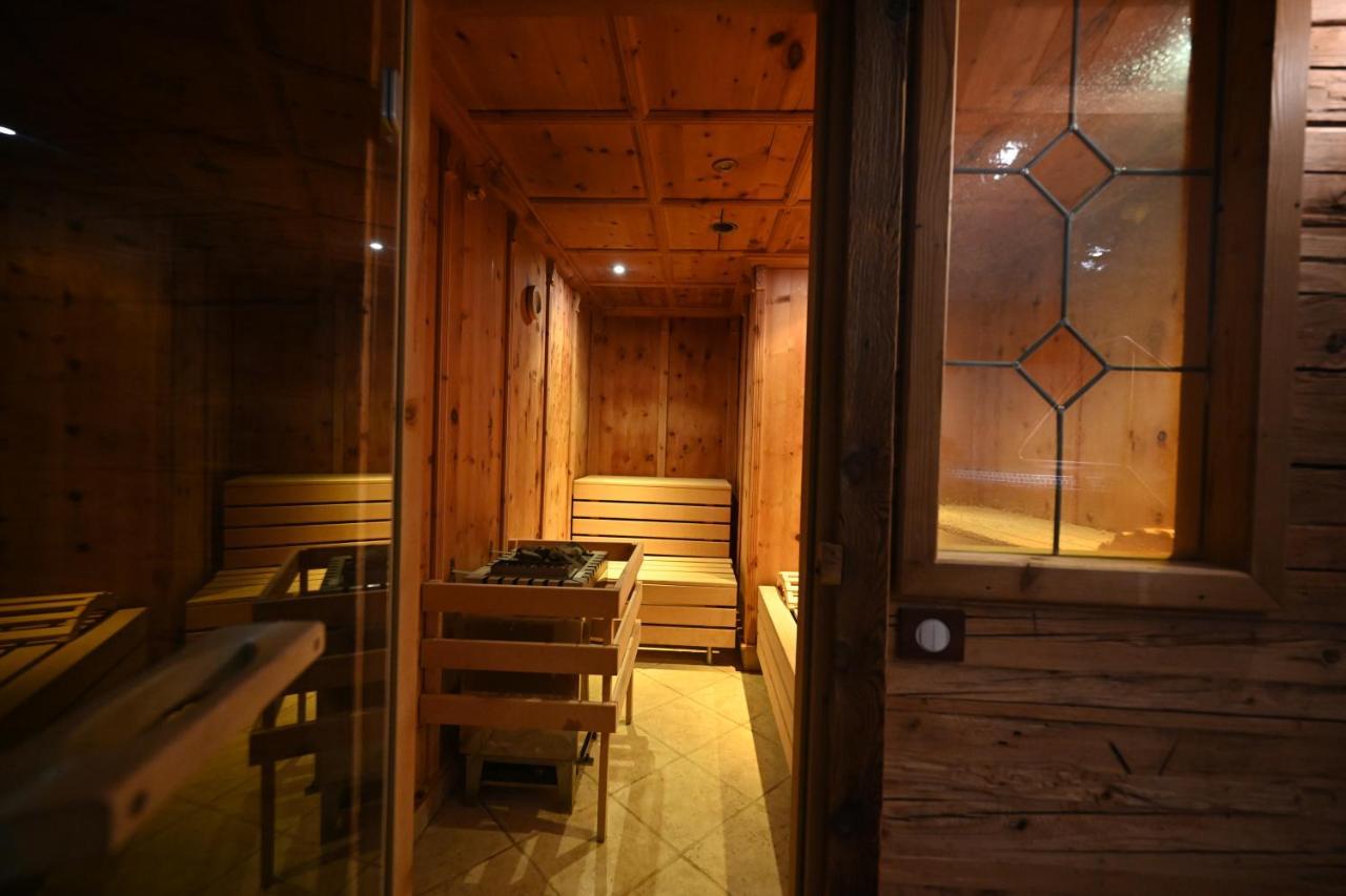 Mercure Sighisoara Binderbubi Hotel & Spa Екстериор снимка